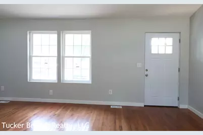 1556 Carlton Street, Muskegon, MI 49442 - Photo 4