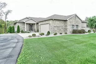 4274 Evergreen Rd, Adrian, MI 49221 - Photo 4