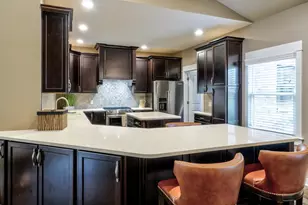 4274 Evergreen Rd, Adrian, MI 49221 - Photo 14