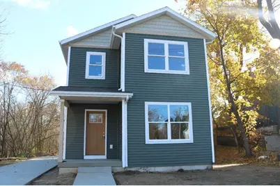 92 N State Street, Sparta, MI 49345 - Photo 1