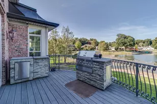 1200 Lakeside Dr, Battle Creek, MI 49015 - Photo 6