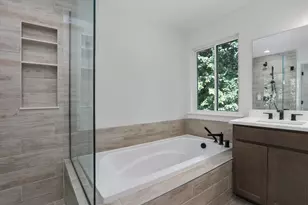 359 Amelia Cir, South Lyon, MI 48178 - Photo 28