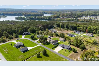 21909 Hilltop Circle, Stanwood, MI 49346 - Photo 6