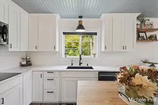 9877 Brumm River Dr, Nashville, MI 49073 - Photo 38