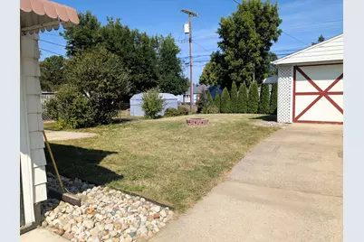 31948 Dover Street, Garden City, MI 48135 - Photo 4