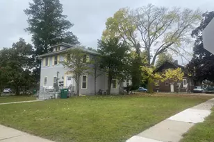 304 S Main St, Mount Pleasant, MI 48858 - Photo 2