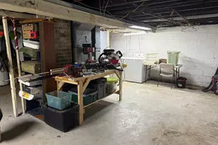 406 N Elm Ave, Jackson, MI 49202 - Photo 16