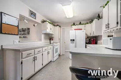 6206 Paw Paw Lake Road, Coloma, MI 49038 - Photo 16