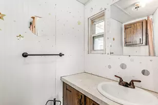 12205 NE Hart St, Greenville, MI 48838 - Photo 16