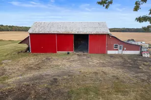 13151 S Tripp Rd, Waldron, MI 49288 - Photo 2