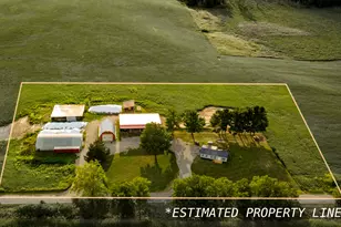 8820 S Lake Pleasant Rd, Hillsdale, MI 49242 - Photo 6