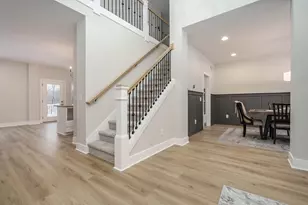 8303 Scots Pne Cir, Kalamazoo, MI 49009 - Photo 4