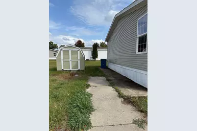 1832 Pepperwood Trail W, Muskegon, MI 49442 - Photo 2