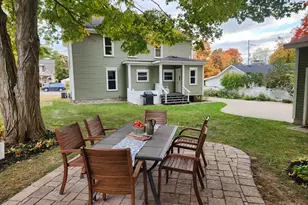 205 Maumee St, Jonesville, MI 49250 - Photo 24