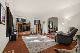 736 S Grove St, Delton, MI 49046 - Photo 4