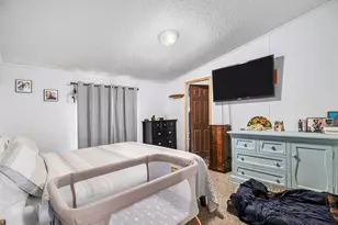 8833 Paw Paw Trail, Howard City, MI 49329 - Photo 10