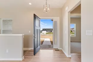 22 Pinewood, Grass Lake, MI 49240 - Photo 8