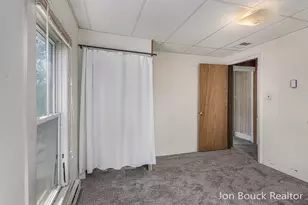 907 E Lincoln St, Mount Pleasant, MI 48858 - Photo 14