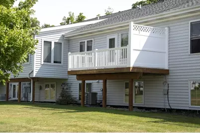 303 Shoreside South Drive SE, Grand Rapids, MI 49548 - Photo 6