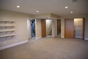 303 Shoreside South Dr SE, Grand Rapids, MI 49548 - Photo 14