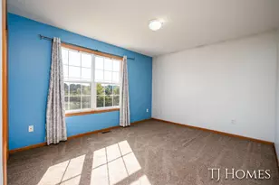10525 Edgerton Ave NE, Rockford, MI 49341 - Photo 16