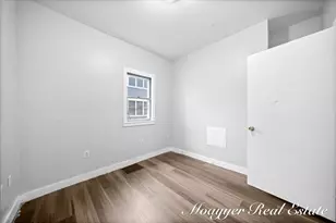 921 4th St NW, Grand Rapids, MI 49504 - Photo 24