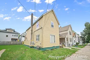 921 4th St NW, Grand Rapids, MI 49504 - Photo 2