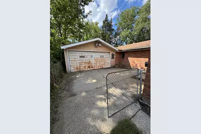 20043 Wyoming Avenue, Detroit, MI 48221 - Photo 2