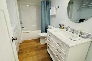 585 Beachwood Path, Benton Harbor, MI 49022 - Photo 38