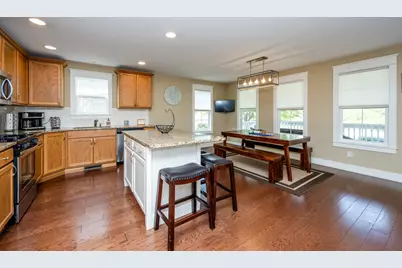 585 Beachwood Path, Benton Harbor, MI 49022 - Photo 76