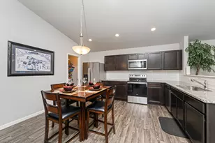 1710 Burr Pond Ln, Vicksburg, MI 49097 - Photo 6