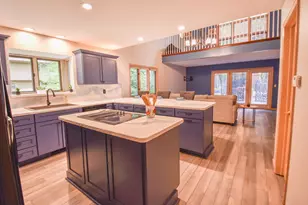 586 Schaeffer Dr, Coldwater, MI 49036 - Photo 8