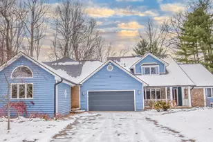 586 Schaeffer Dr, Coldwater, MI 49036 - Photo 1