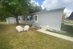 3884 Shoreham St, Jackson, MI 49201 - Photo 4