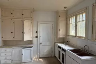 166 N Cass St, Morley, MI 49336 - Photo 10