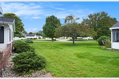 7425 Boulder Bluff #112, Jenison, MI 49428 - Photo 22