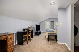 2215 Brook Dr, Kalamazoo, MI 49048 - Photo 12