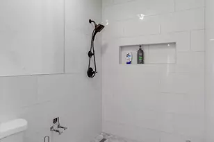 18100 Ohio St, Detroit, MI 48221 - Photo 12