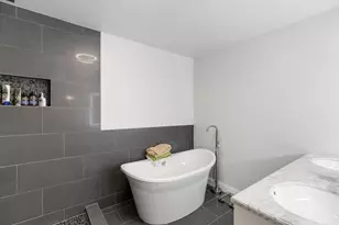 18100 Ohio St, Detroit, MI 48221 - Photo 30