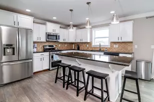 11289 Brielle Ln, Nunica, MI 49448 - Photo 8