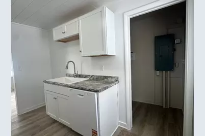 180 N Woodlawn Avenue, Battle Creek, MI 49037 - Photo 12
