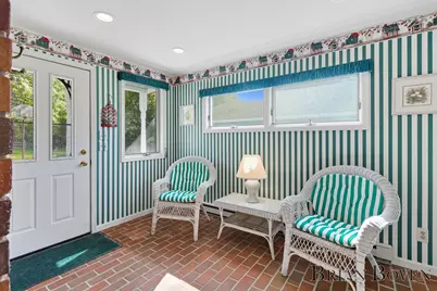 9024 Algoma Avenue NE, Rockford, MI 49341 - Photo 8