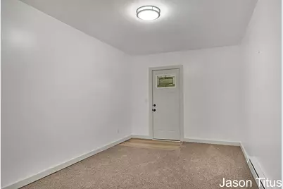 110 E Sycamore Street, Wayland, MI 49348 - Photo 14