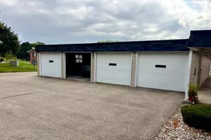 230 S State St, Zeeland, MI 49464 - Photo 8