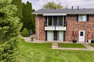 230 S State St, Zeeland, MI 49464 - Photo 2