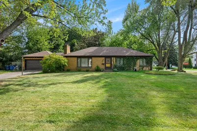 902 Coolidge Avenue, Kalamazoo, MI 49006 - Photo 1