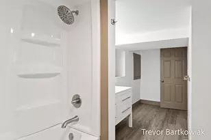 2624 Holton Rd, Muskegon, MI 49445 - Photo 32