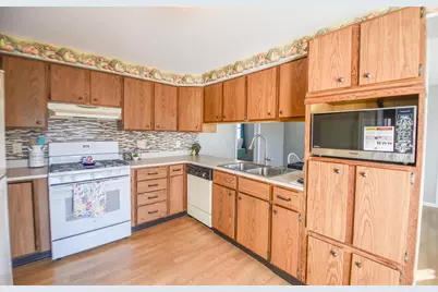 127 W High Street, Union City, MI 49094 - Photo 10