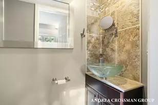 523 Fulton Ave, Grand Haven, MI 49417 - Photo 24