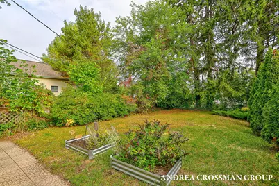 523 Fulton Avenue, Grand Haven, MI 49417 - Photo 44